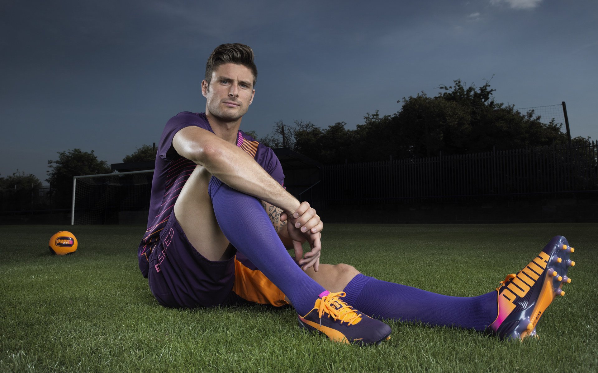 梅尔滕斯中段提速 引爆后半程对抗，梅尔滕斯妻子